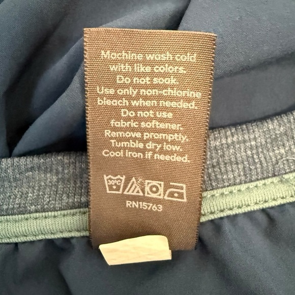 Champion C9 Duo Dry Airo Shirt Women XL Blue Breathable Athletic Woven Workout - Picture 8 of 8